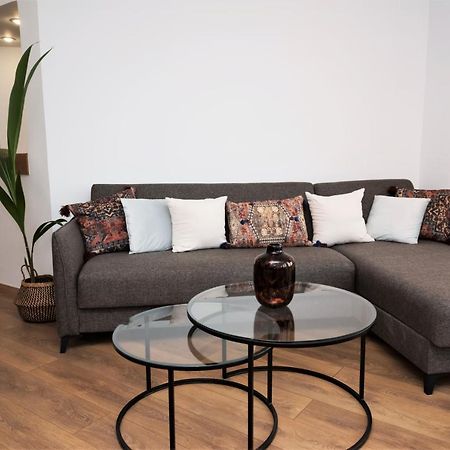 Koules Sea View City Apartment イラクリオン エクステリア 写真