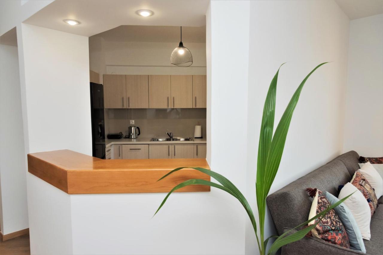 Koules Sea View City Apartment イラクリオン エクステリア 写真