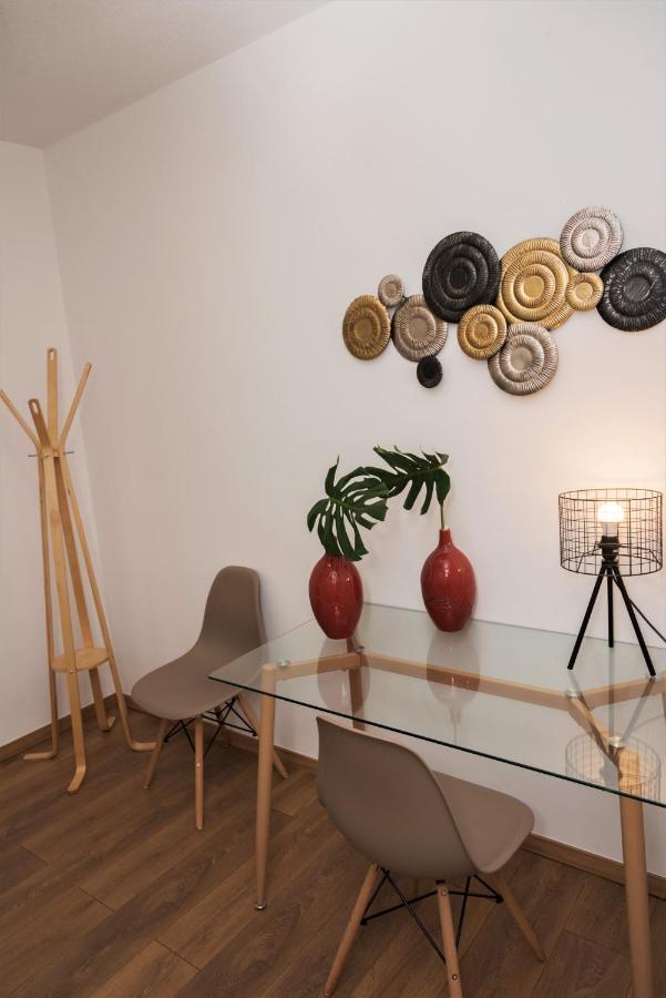 Koules Sea View City Apartment イラクリオン エクステリア 写真